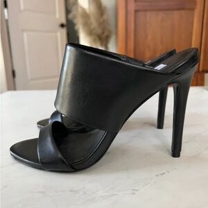 Steve Madden Mallory Black Leather Heels